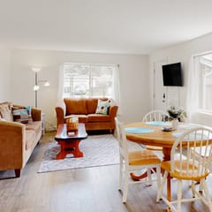 Cedar Street Cottage