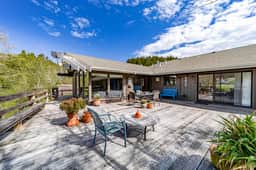 Mimi's Ranch House - Charming Country Ranch Retreat - Image 2