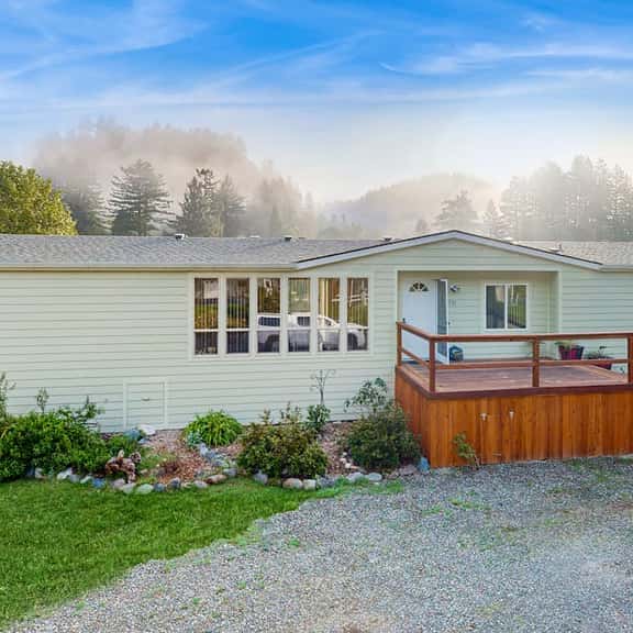 Redwood Coast River House - Image 1