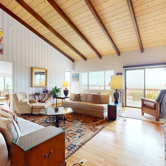 Humboldt Bay Retreat - Image 1