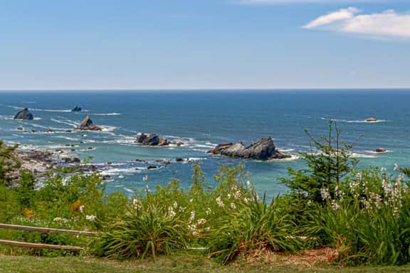 The Trinidad Pearl - Oceanfront Home & Hot Tub - Image 3